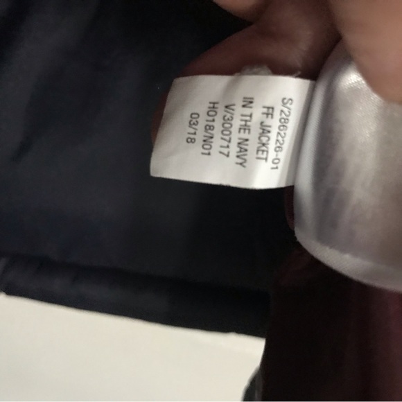 Navy Blue old Navy Puffer winter jacket - Picture 6 of 10